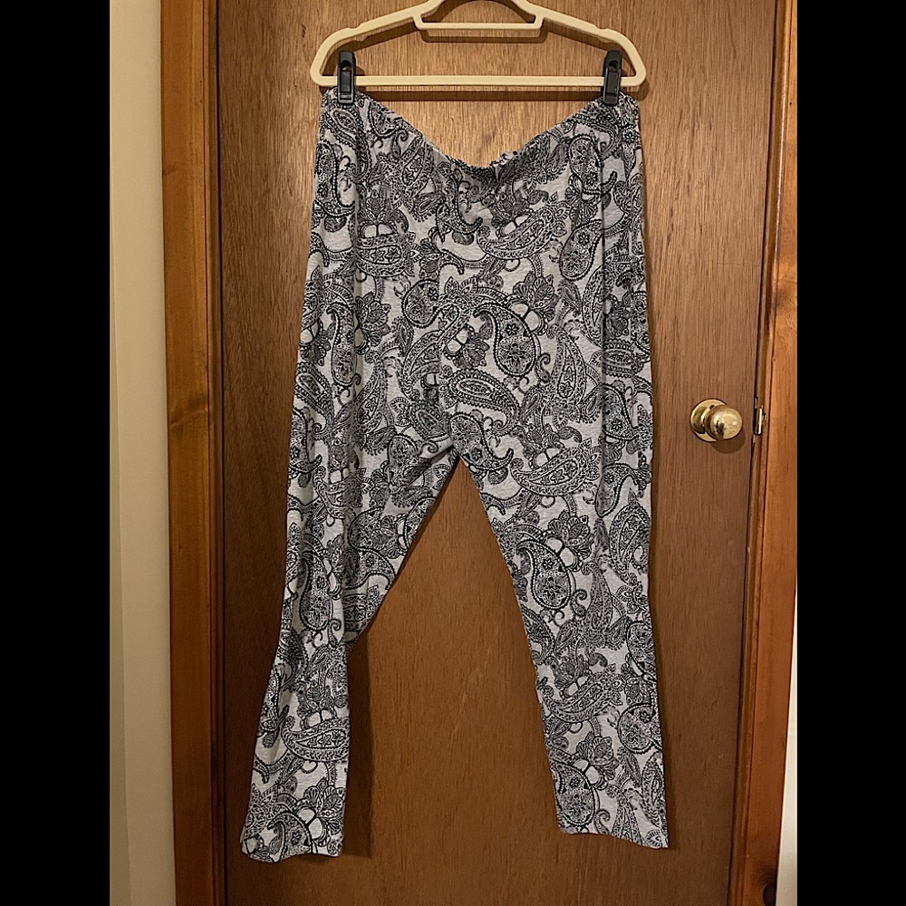Roaman’s Plus Size Leggings